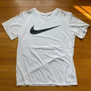 Nike Dri-FIT Short Sleeve Shirt (White)